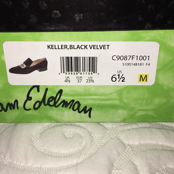 NEW Sam Edelman Keller Black Velvet loafers - Picture 3 of 9